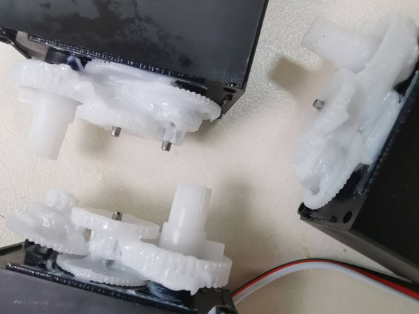 電機減速齒輪箱該如何選用合適的潤滑脂？